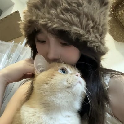 大小姐才不会玩格斗游戏