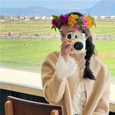 荒林艳骨